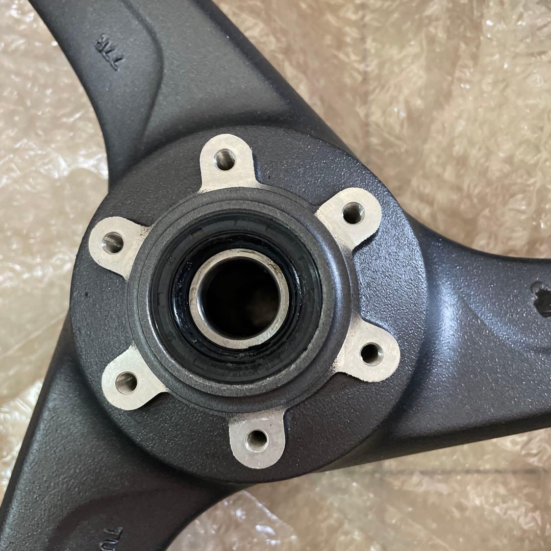 cb400sf用　新品 フロントホイール NC39 NC42