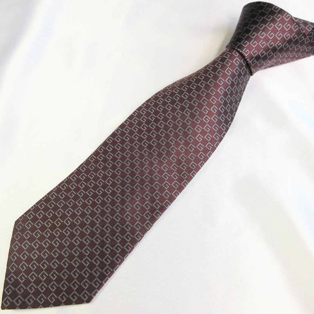 未使用☆グッチ　Gロゴ　茶色　ネクタイ