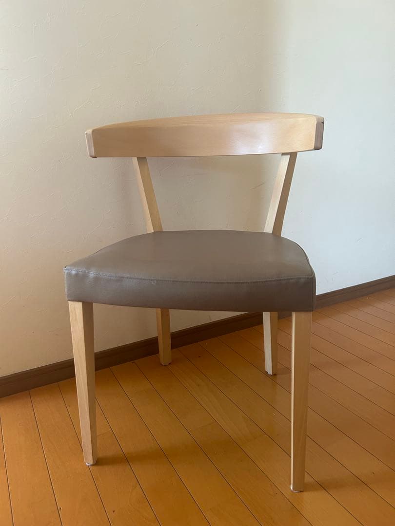 [送料無料]カリモクダイニングチェア