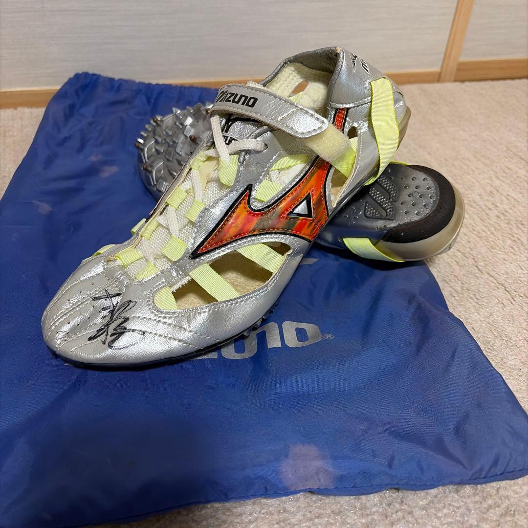 Mizuno 陸上競技用スパイク　クロノインクス　初代　スケルトン