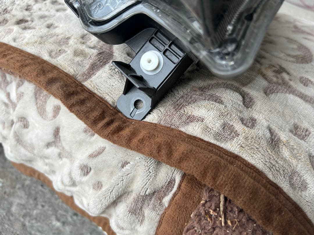 デイズルークス　B21A ヘッドライト右