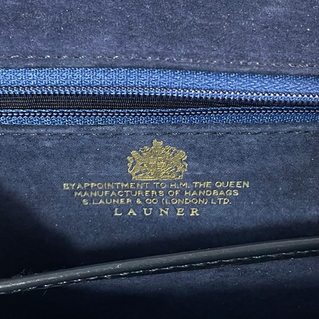 極美品✨ ロウナーロンドン チェーンショルダーバッグ レザー ネイビー 皇室