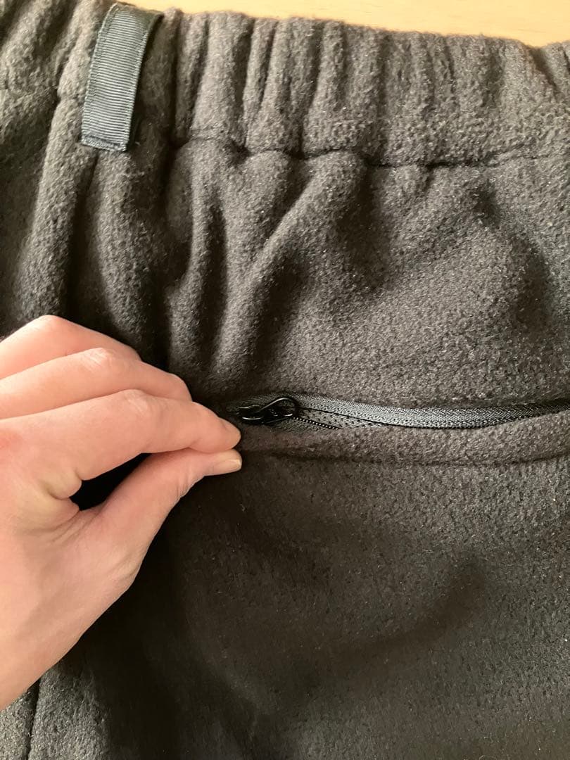 LOOP \"fleeece pants\" black. 種類：L