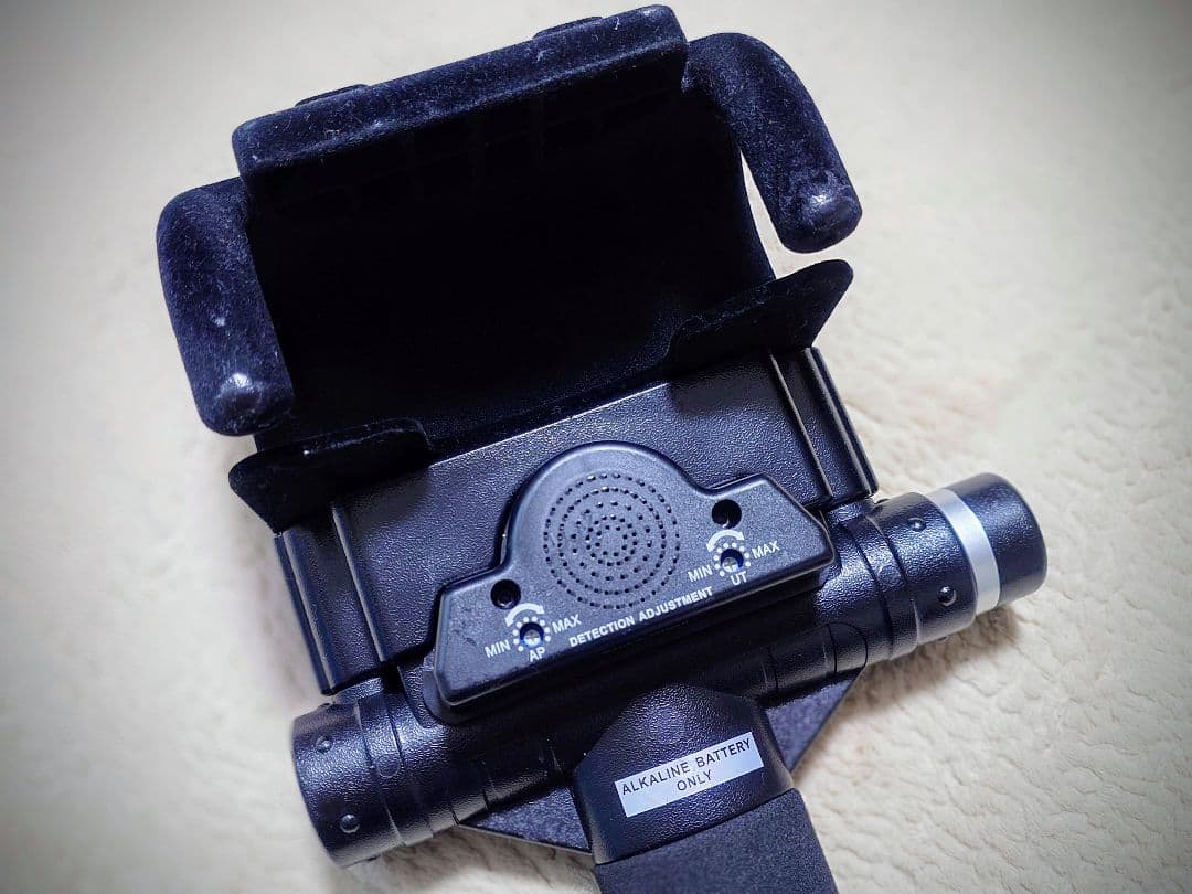 送料込み！ステアリングロックアラームII　リモコン付　46-1502