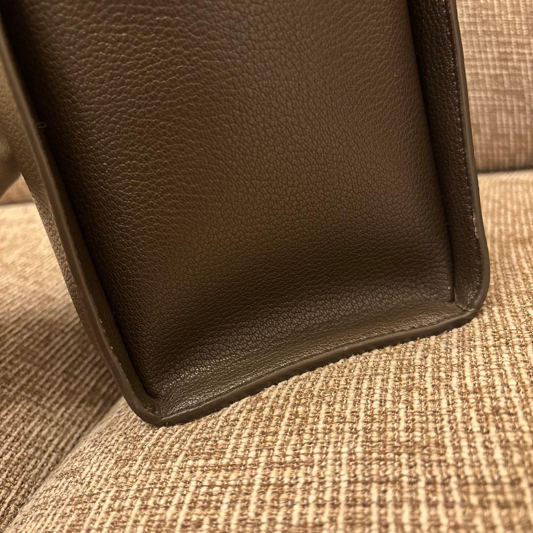 Charles & Keith ダブルハンドルトートバッグ