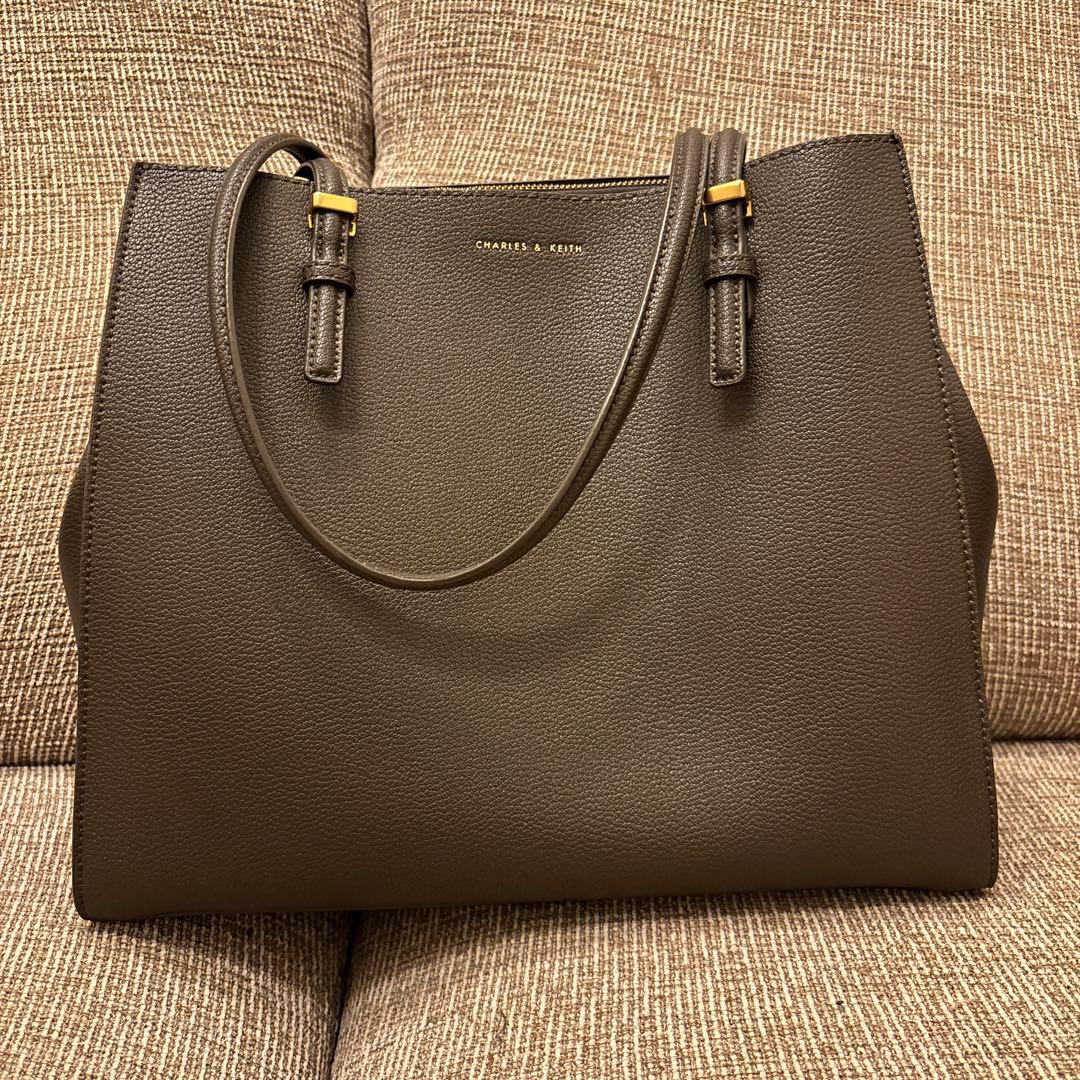 Charles & Keith ダブルハンドルトートバッグ