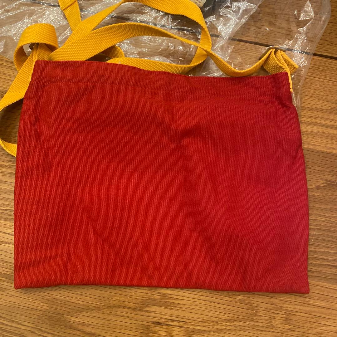 Stockholm (Surfboard) Club トートバッグ レッド