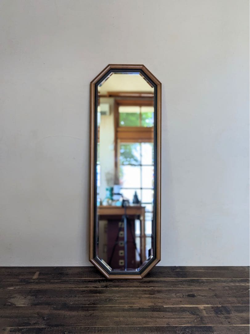ツートーンのデザイン姿見　八角形　スタンドミラー