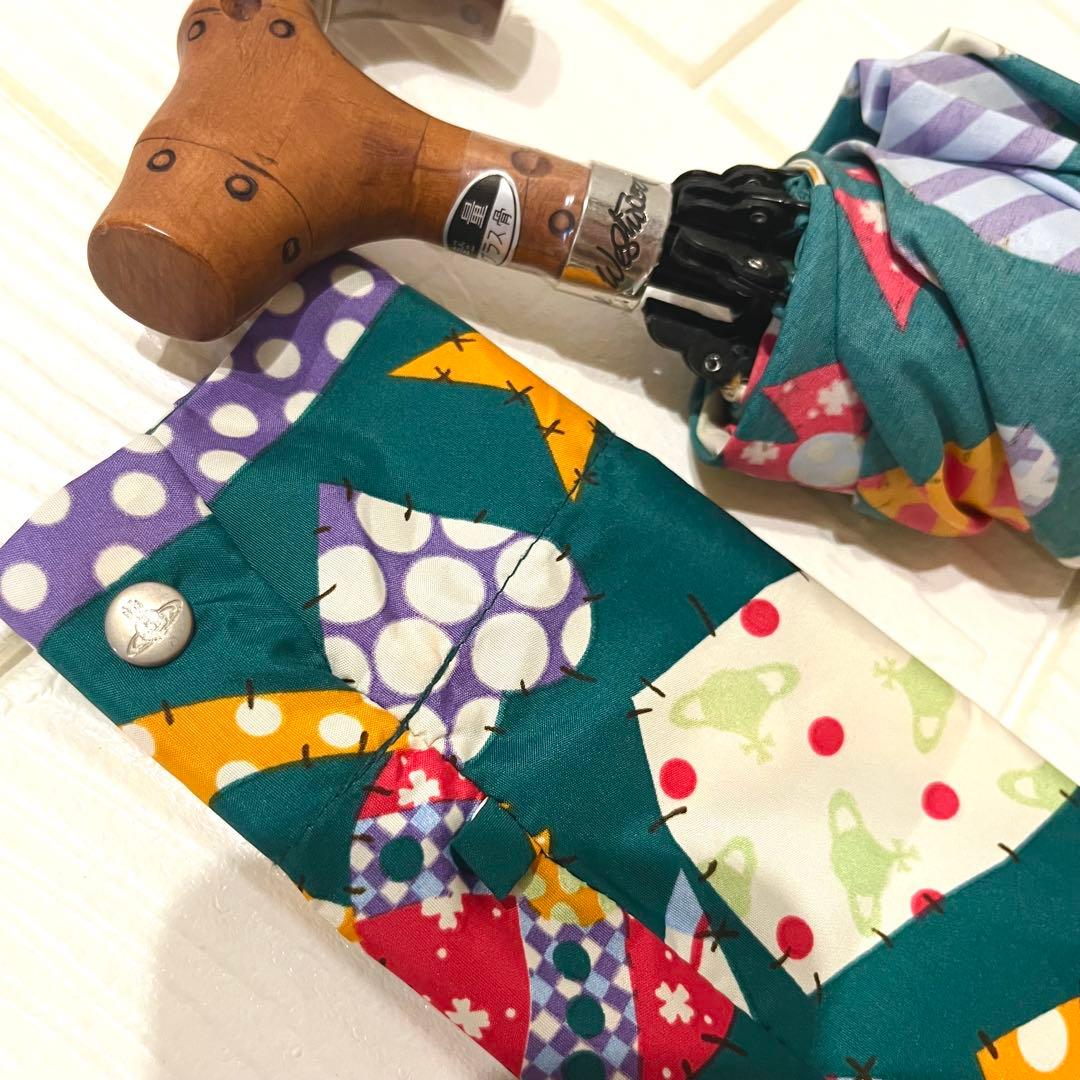 セール中✨美品✨ Vivienne Westwood 折りたたみ傘　ロゴ　軽量