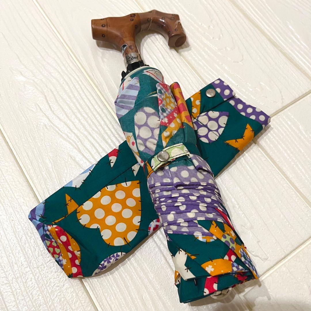 セール中✨美品✨ Vivienne Westwood 折りたたみ傘　ロゴ　軽量