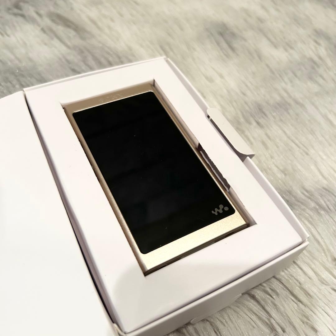 【極美品】SONY NW-A55 ペールゴールド　箱付き