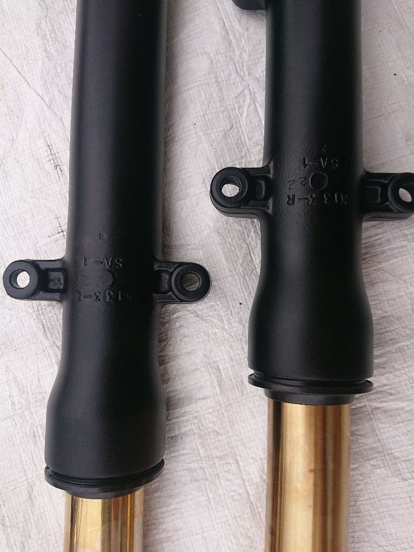 バリオス フロントフォーク 新品ゴールドインナーチューブ