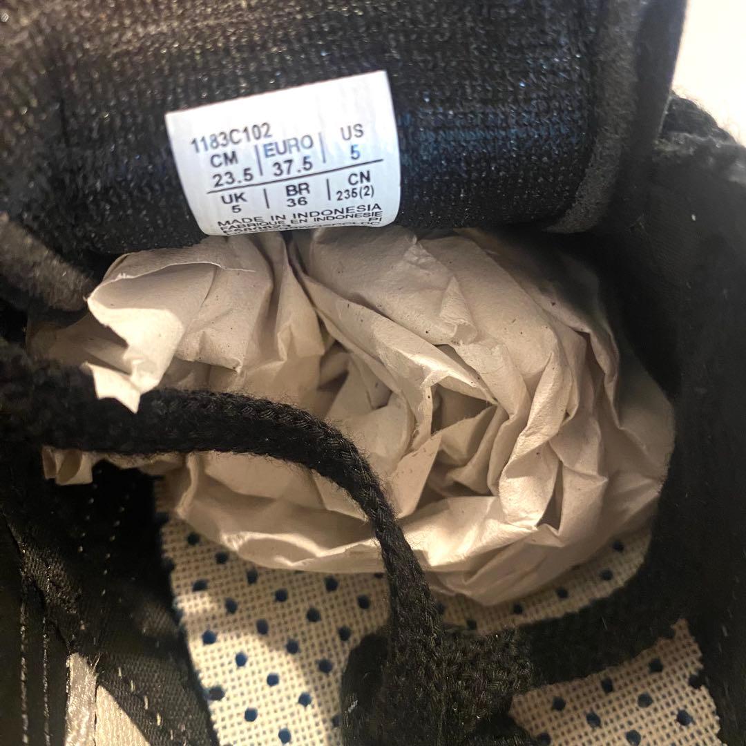 【新品・未使用】Onitsuka Tiger メキシコ66 23.5cm