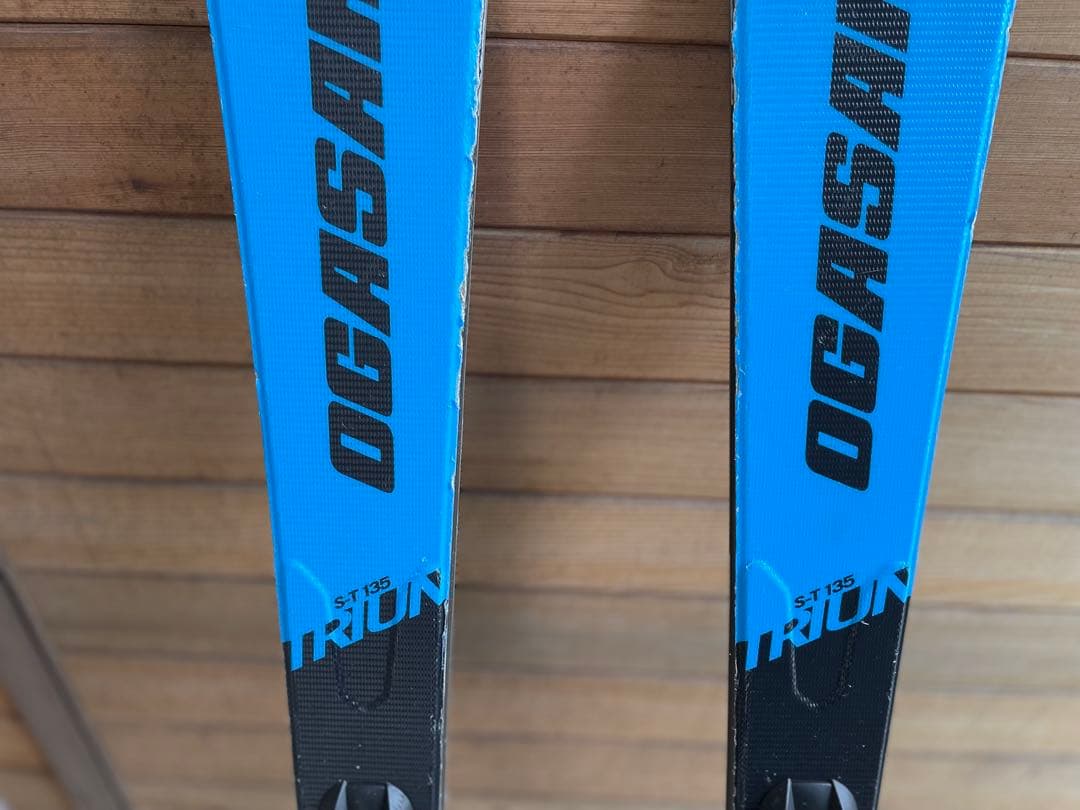 オガサカ　ジュニア用スラローム　135cm