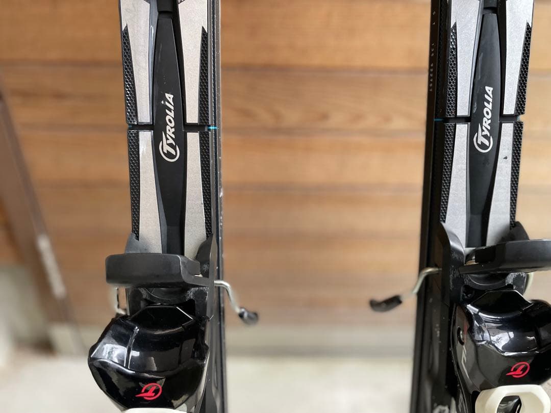 オガサカ　ジュニア用スラローム　135cm