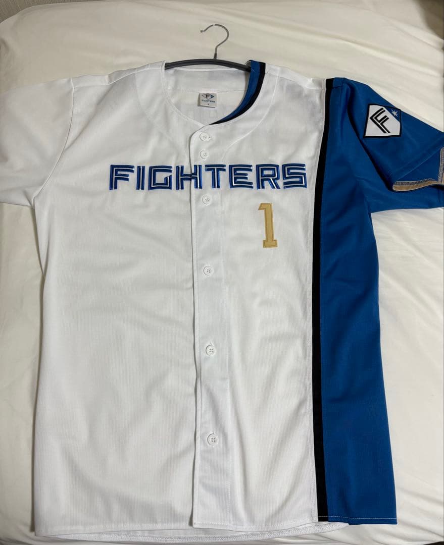 北海道日本ハムファイターズ　BIGBOSS ユニフォーム (新庄剛志監督)