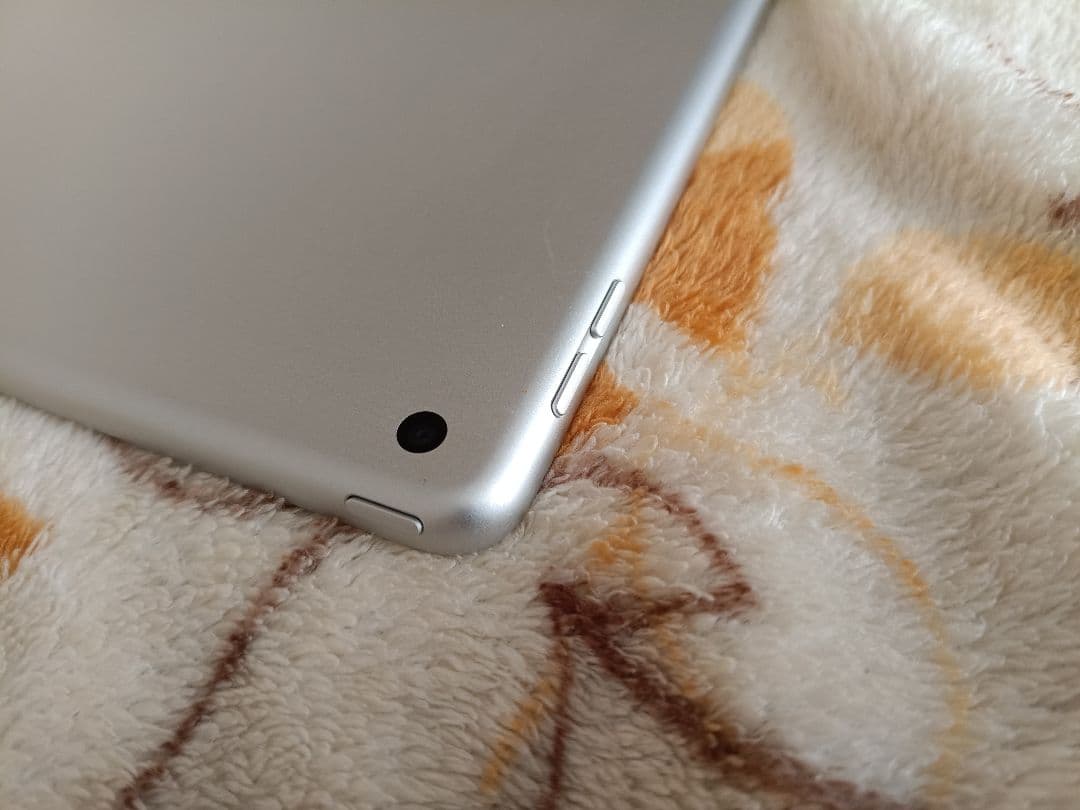 iPad本体 Apple iPad 8th Generation 32GB Wi-Fi