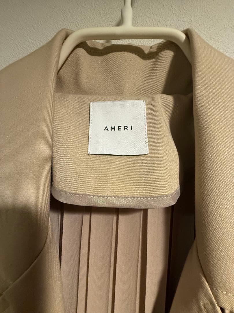 【新品未使用】AMERI VINTAGE バックプリーツトレンチコート ベージュ