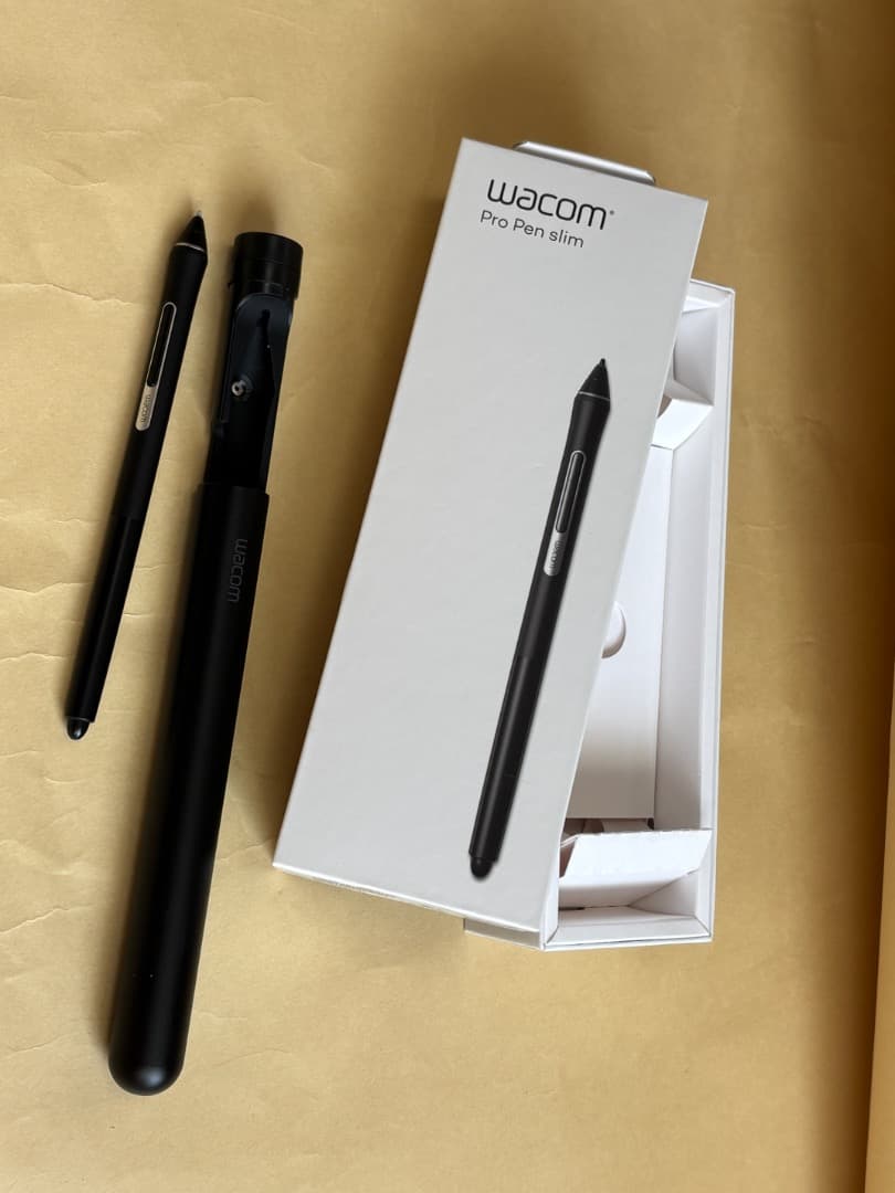 液タブ・ペンタブ Wacom Cintiq Pro 16 DTH-1620 ProPen Slim