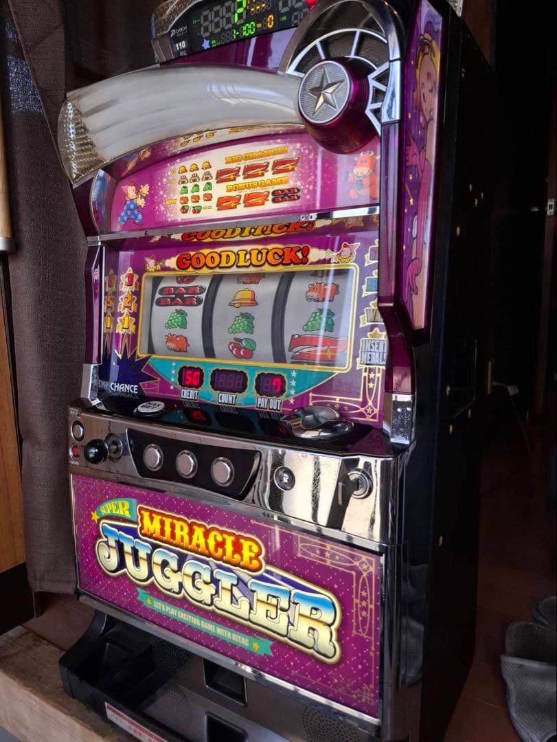 SUPER MIRACLE JUGGLER パチスロ