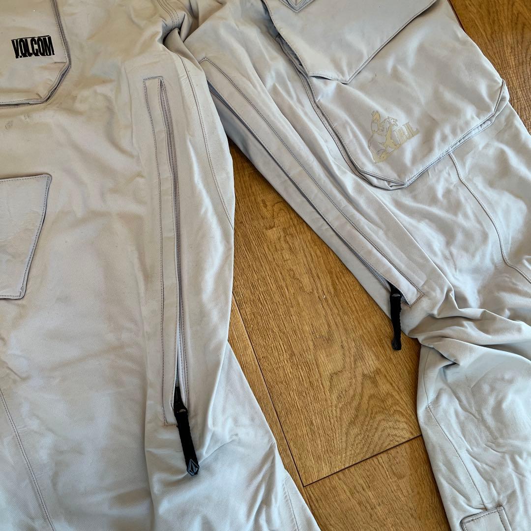 【希少】VOLCOM スノーボードパンツ ライトグレー　L
