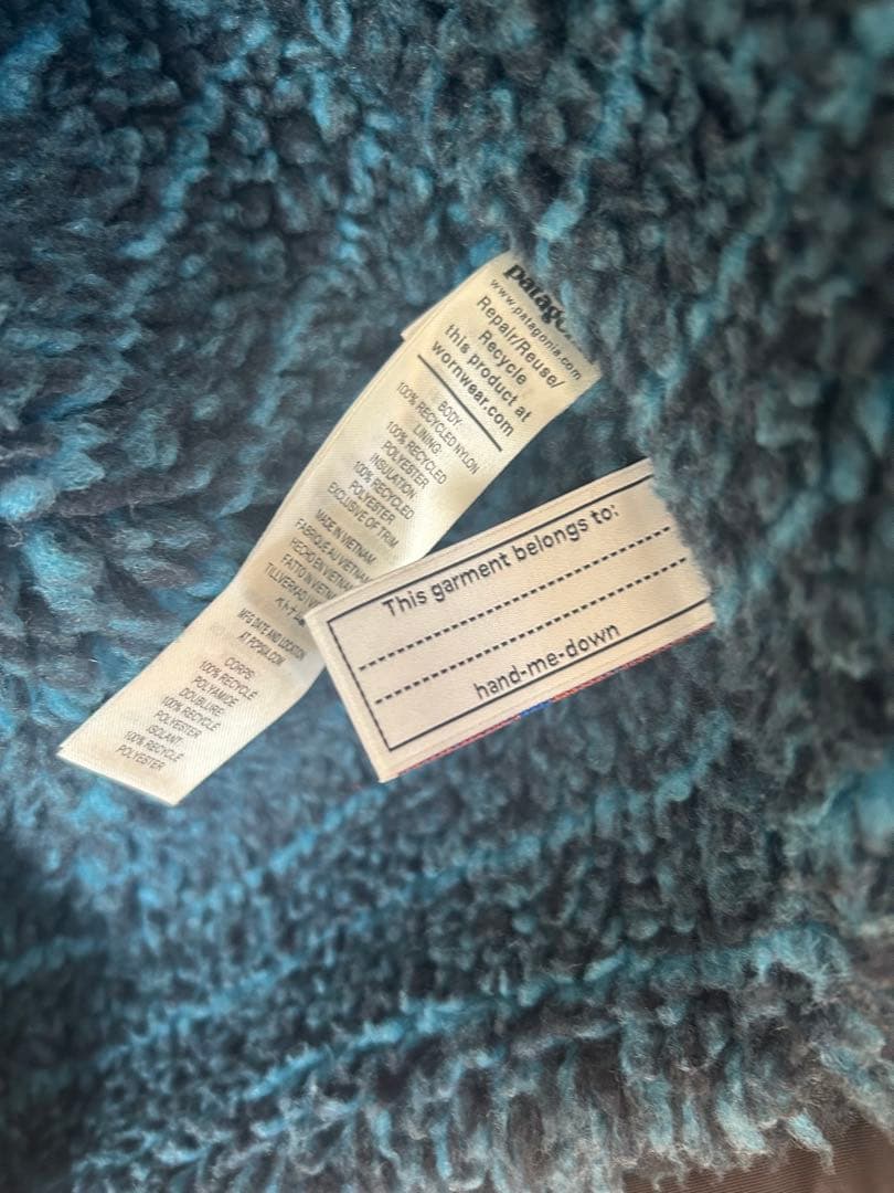 パタゴニア　インファーノジャケット　 キッズXXL ネイビー