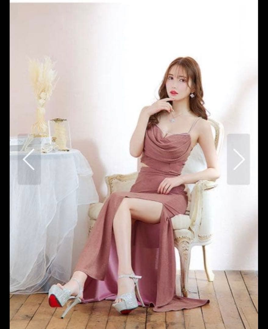 ローズピンク サイドスリット ドレス