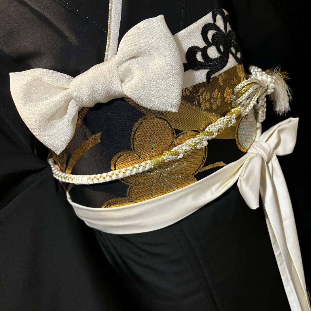 美品　黒地　無地　三つ紋　流行　逸品　振袖　フルセット 振り袖