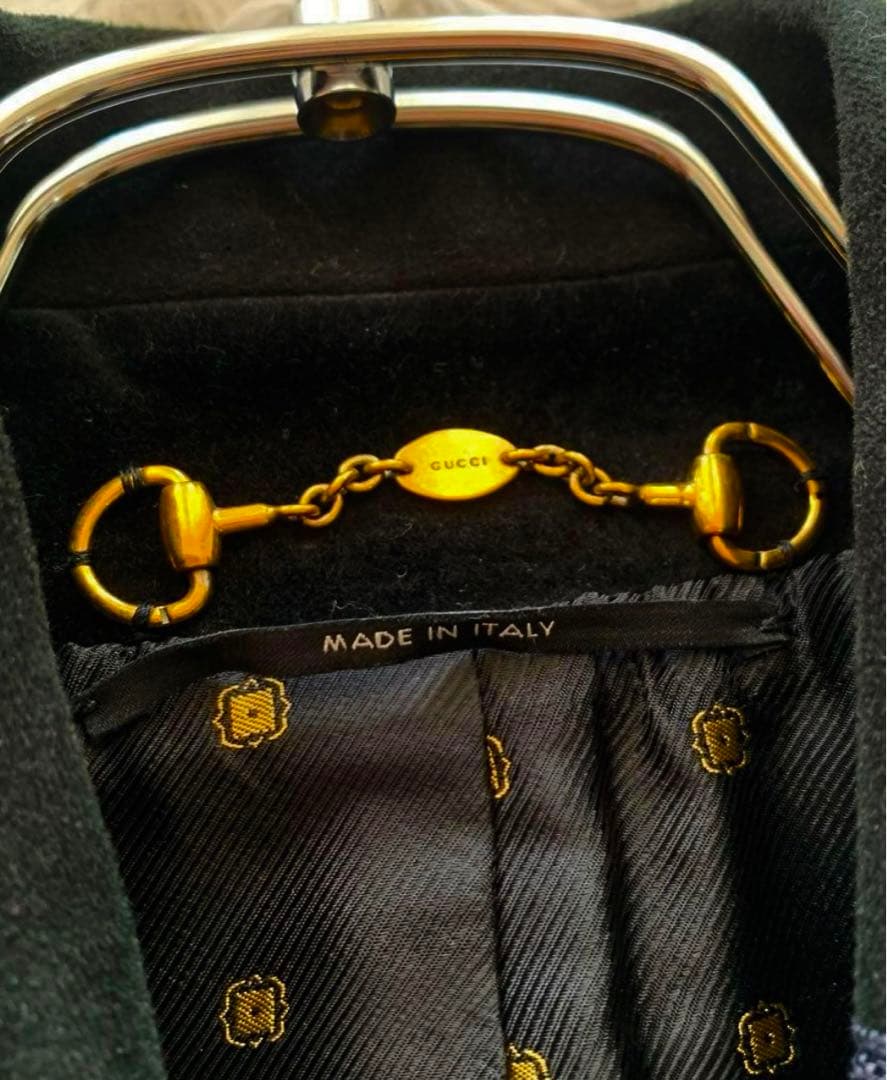 最終値下げ　グッチ ナポレオンジャケット ロゴ 金ボタン 裏地総柄 38