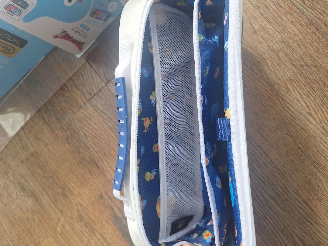 ドラゴンクエストミディアムポーチ＆グリップコントローラー Fit