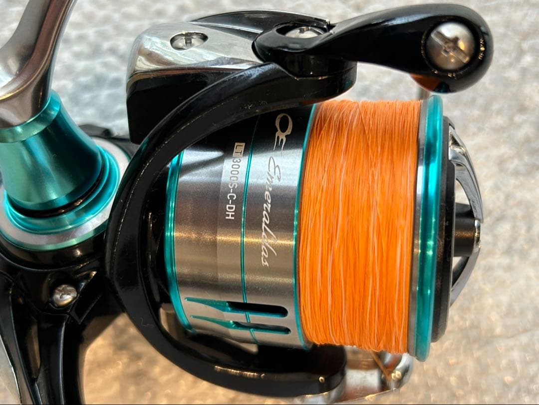 DAIWA LT3000S-C-DH スピニングリール