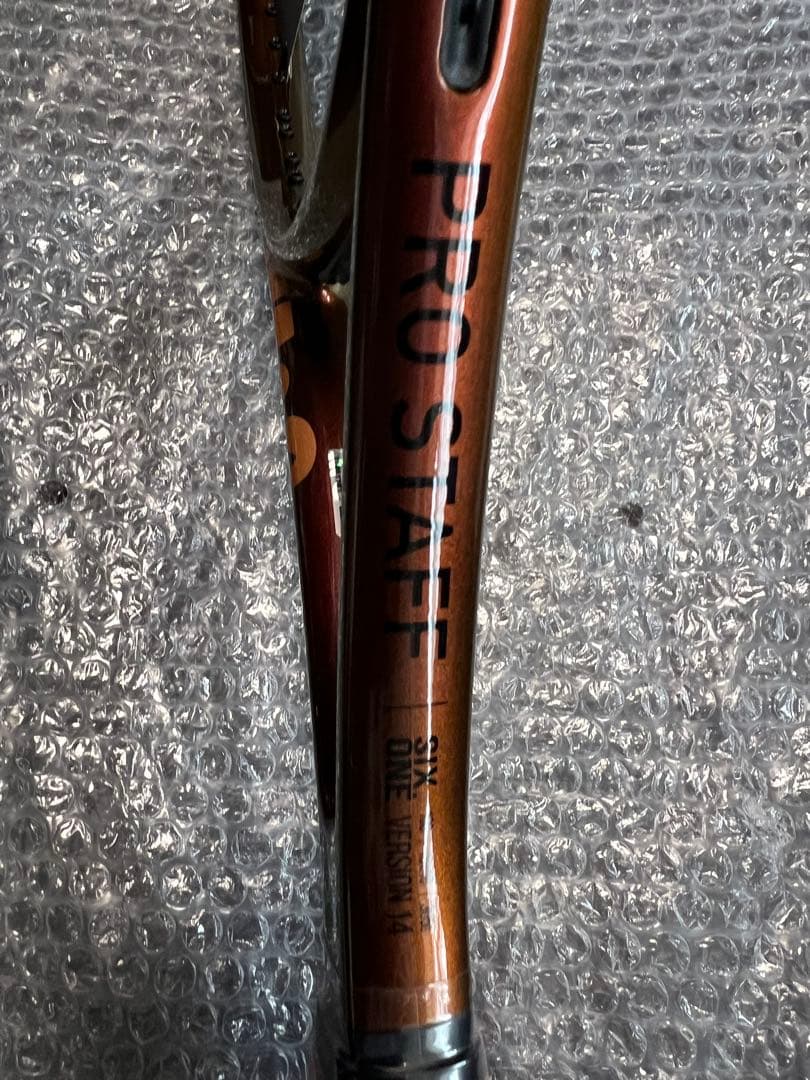 Wilson Pro Staff Six.One 100 ラケット