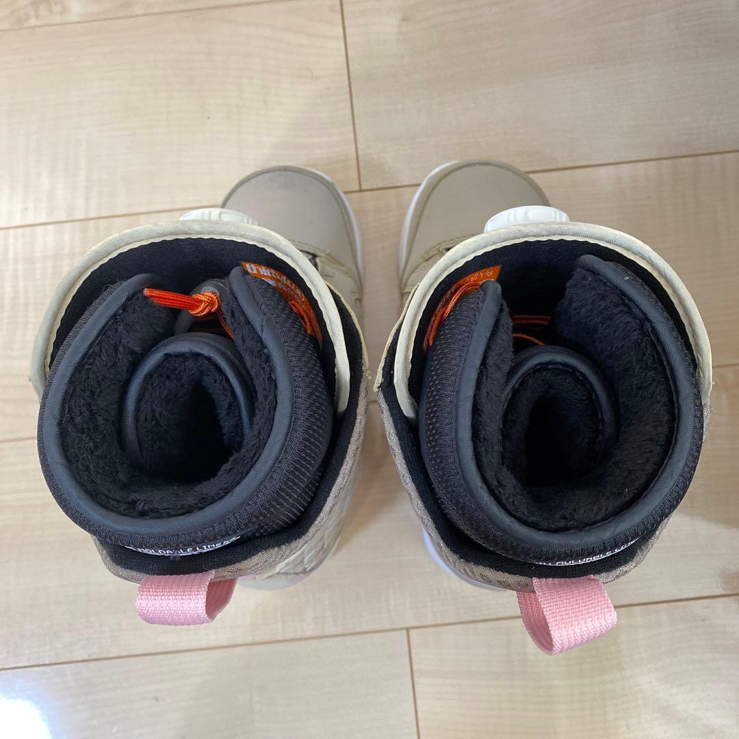 あいこ】 THIRTYTWO スノボブーツ　W’S STW BOA 24㎝