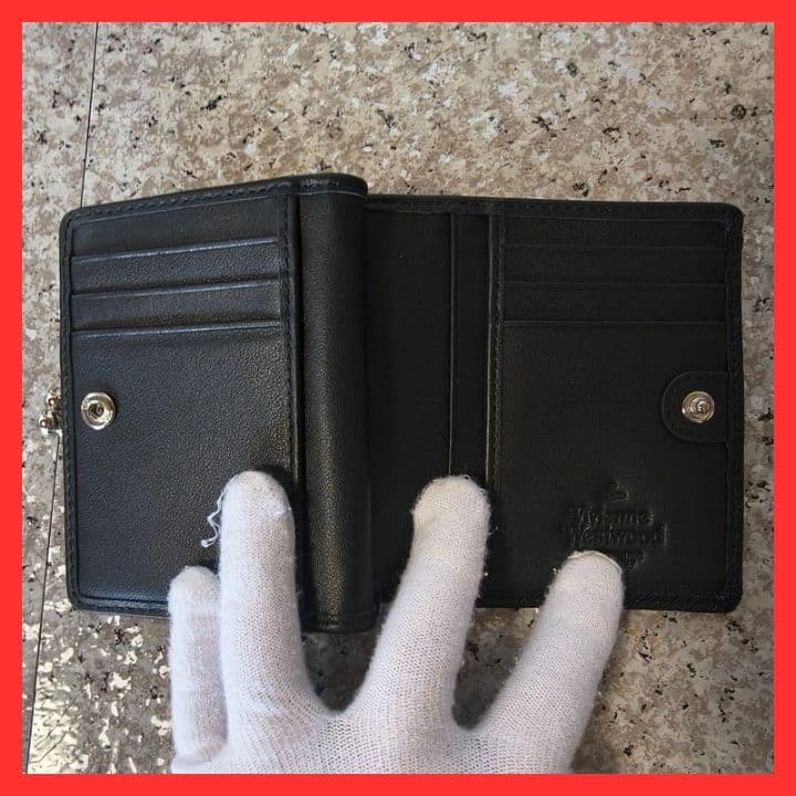 【新品未使用】ヴィヴィアンウエストウッド二つ折り財布　843VW631　ブラック