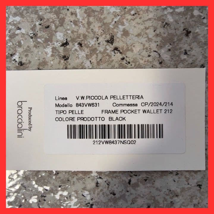 【新品未使用】ヴィヴィアンウエストウッド二つ折り財布　843VW631　ブラック