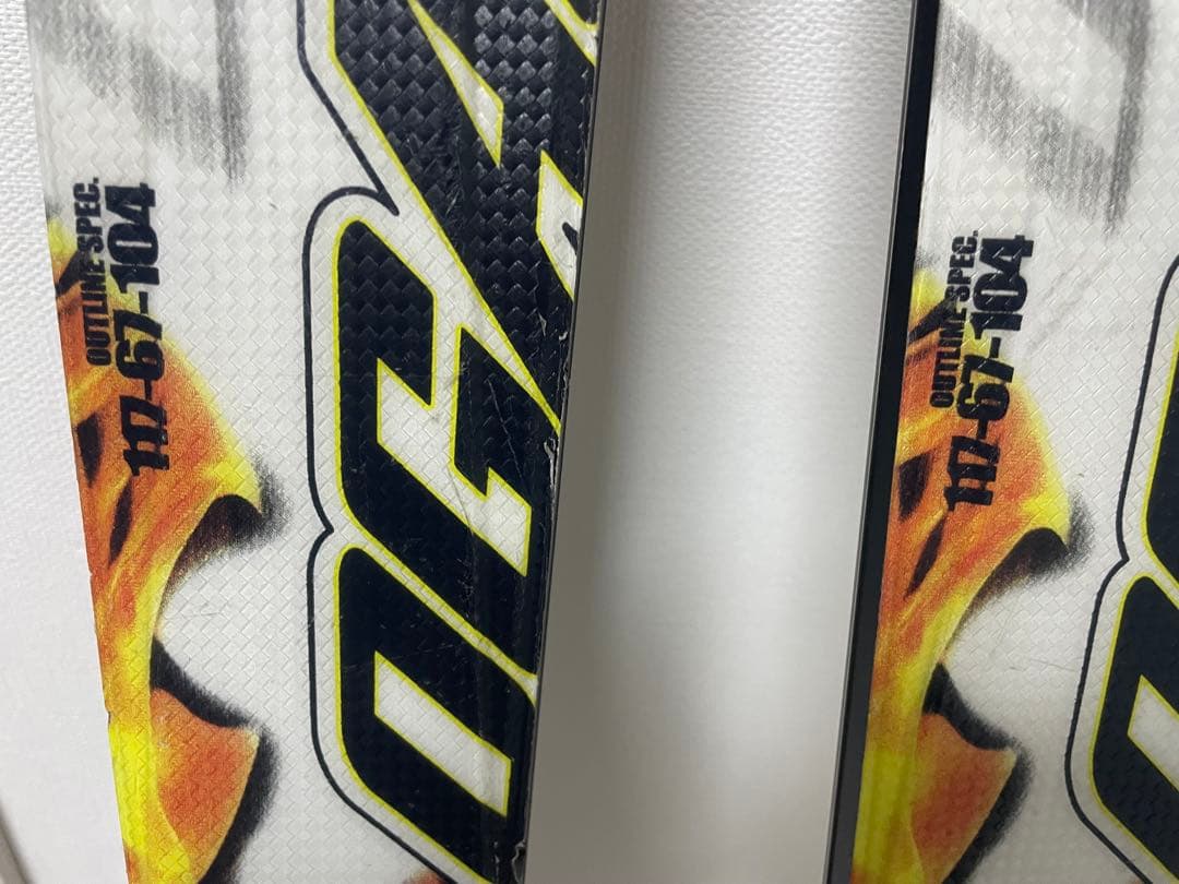 思い切って大放出‼️最終価格‼️オガサカTC-SXスキー板マーカービンディング付