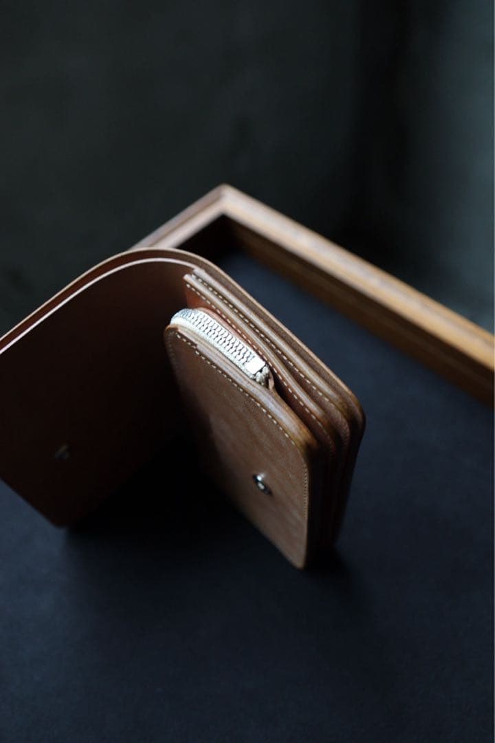 【美品】forme Short Wallet Natural HorseButt
