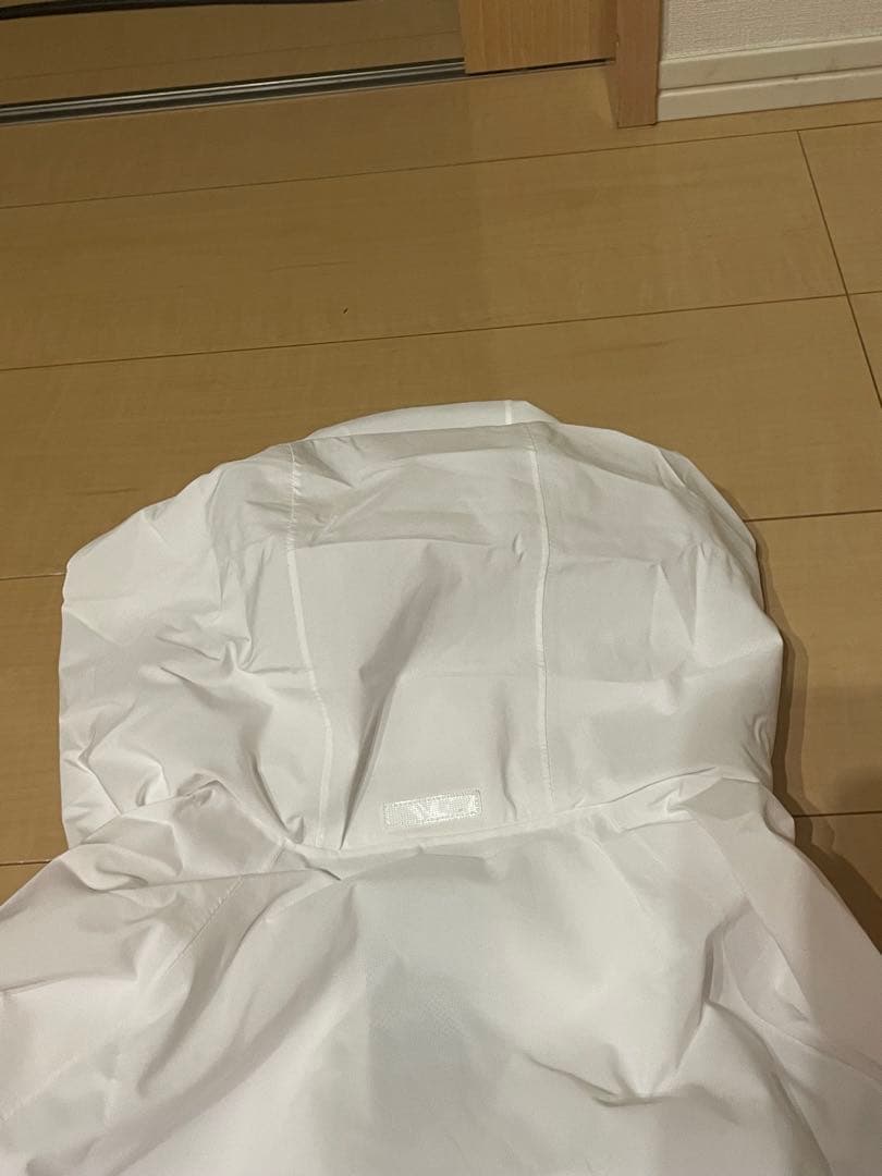 アディダスサッカーASローマトレーニング練習ウィンドブレーカー白24オレンジ25