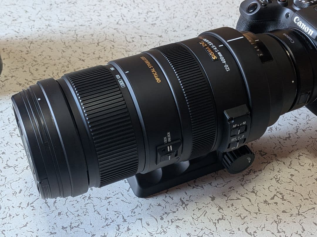SIGMA120-400mm F4.5-5.6 DG OS HSM EFマウント
