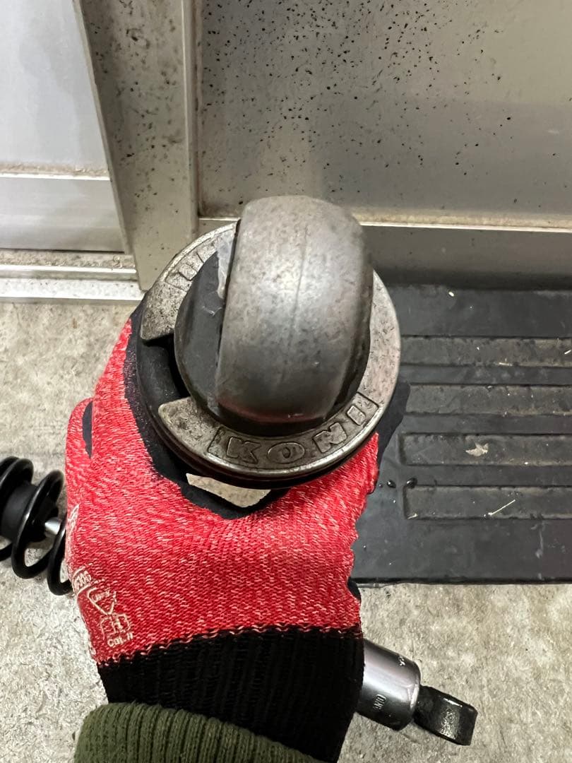 KONI ショックアブソーバー ブラックスプリング　当時物KH250KH400