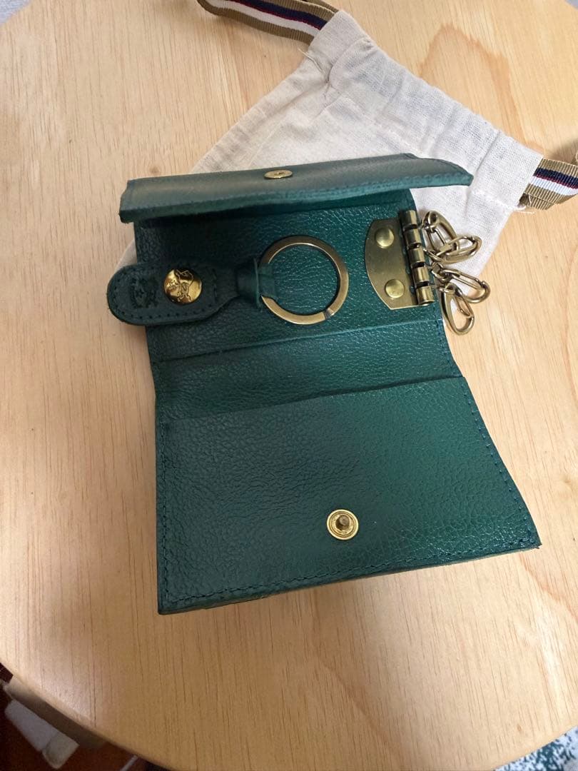 IL BISONTE グリーン 三つ折り財布 保存袋付き