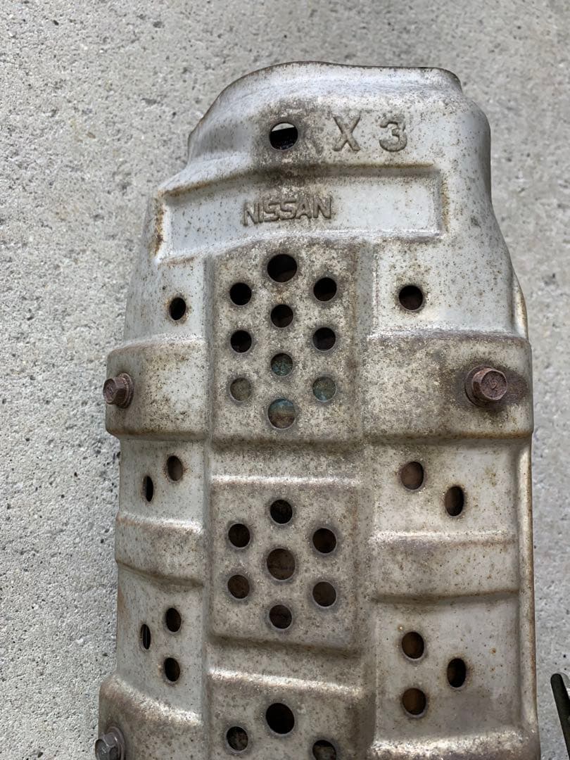 専用※引き取り可能な方のみ【中古】スカイライン GT-R34 純正マフラー