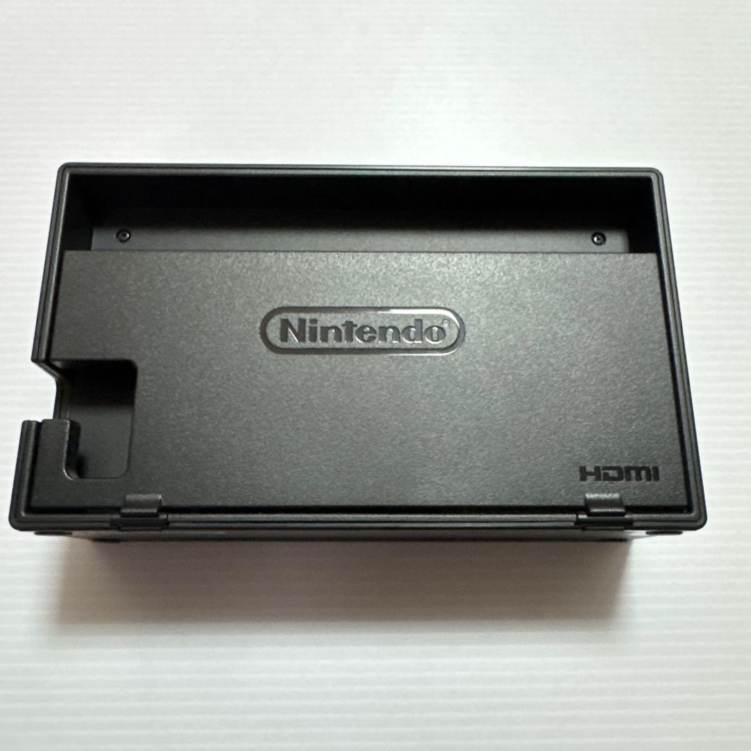 【美品　プロコン、LAN、カバー付】Nintendo Switch ブラック本体
