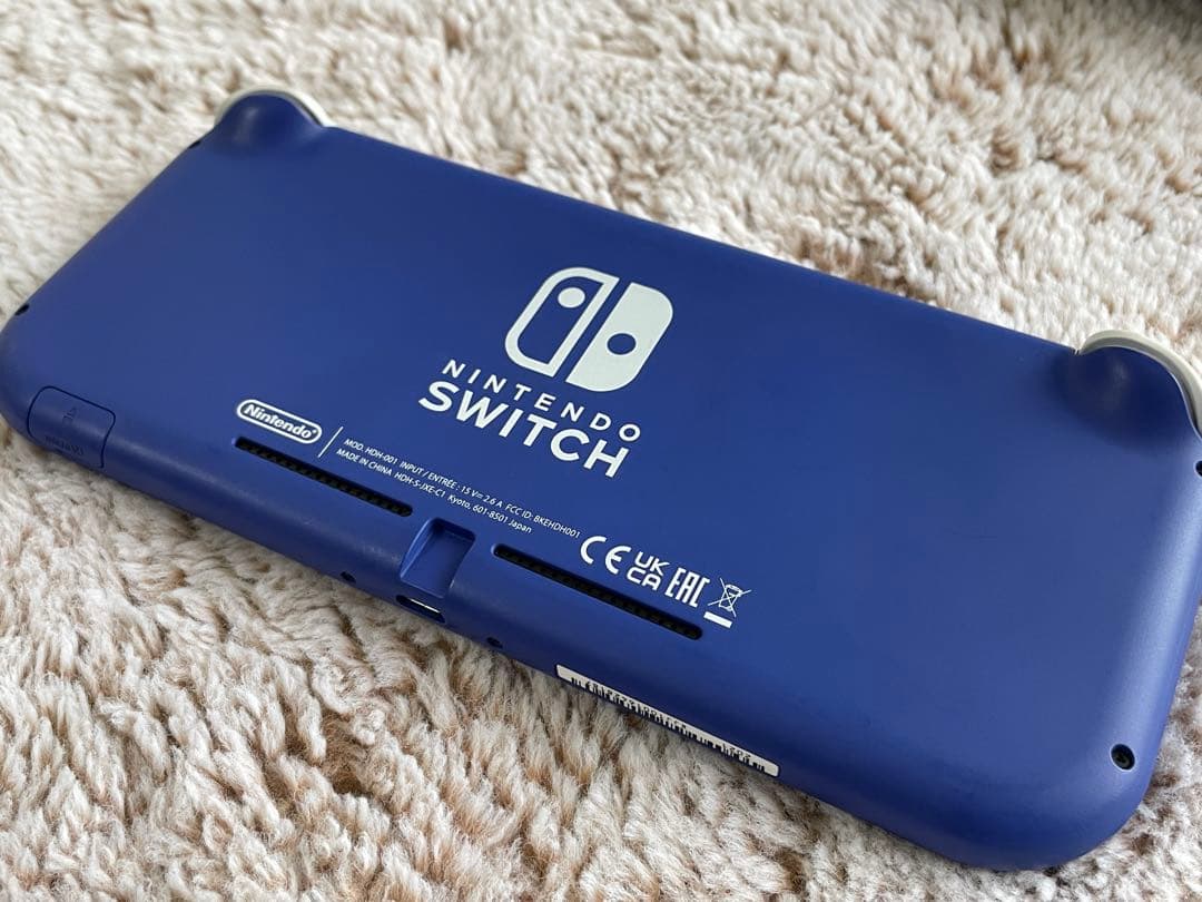 ニンテンドー スイッチライト スプラトゥーン2 64GB microSD 付き