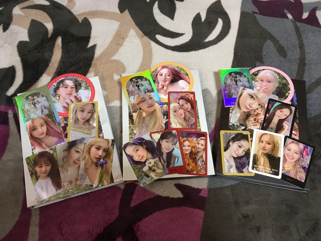 TWICE 限定特典付アルバム&未開封パズルピース