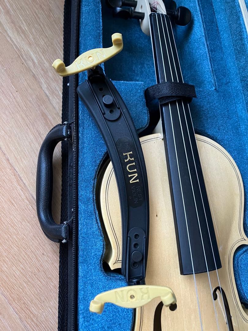 練習用4/4バイオリン KUN肩当て付き