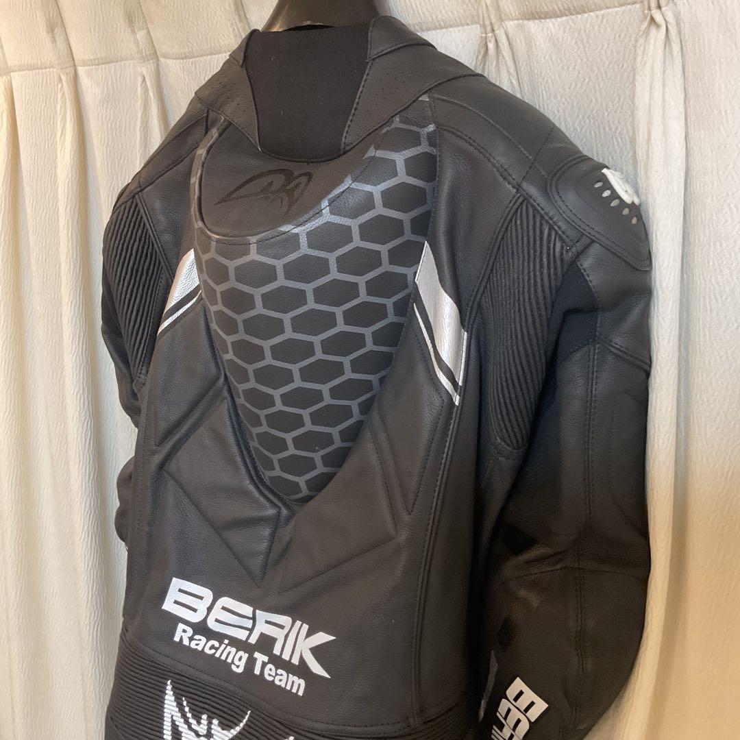 【未使用】MFJ公認 BERIK ベリック レーシングスーツ 50サイズ