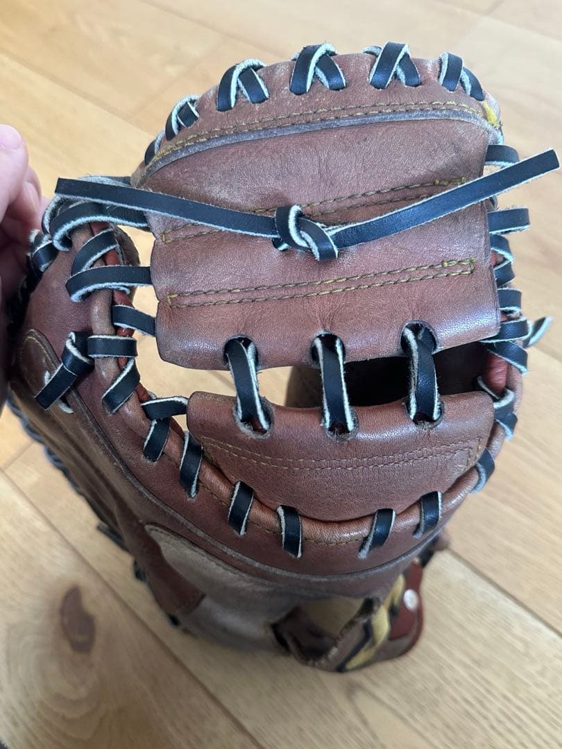 相川亮二　実使用ミット