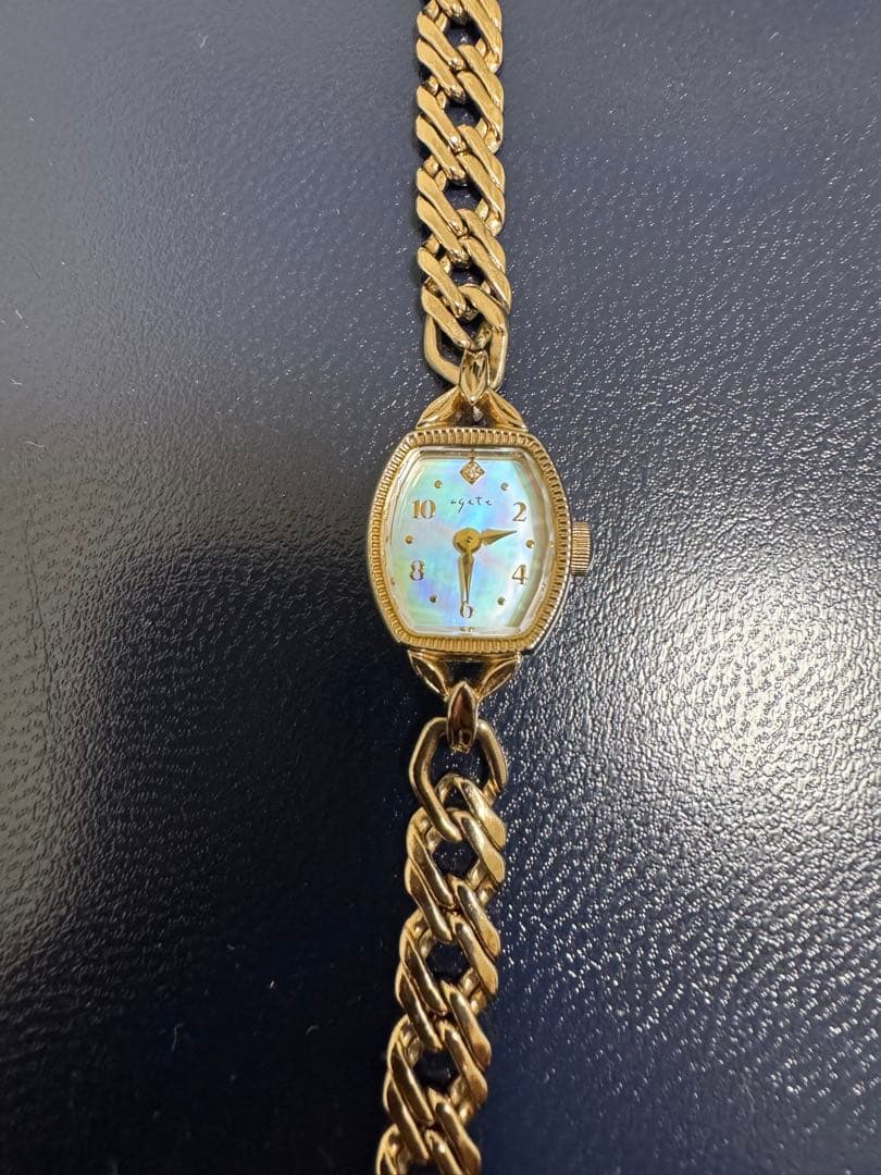 アガット トノーフェイス ジュエリー ウォッチ