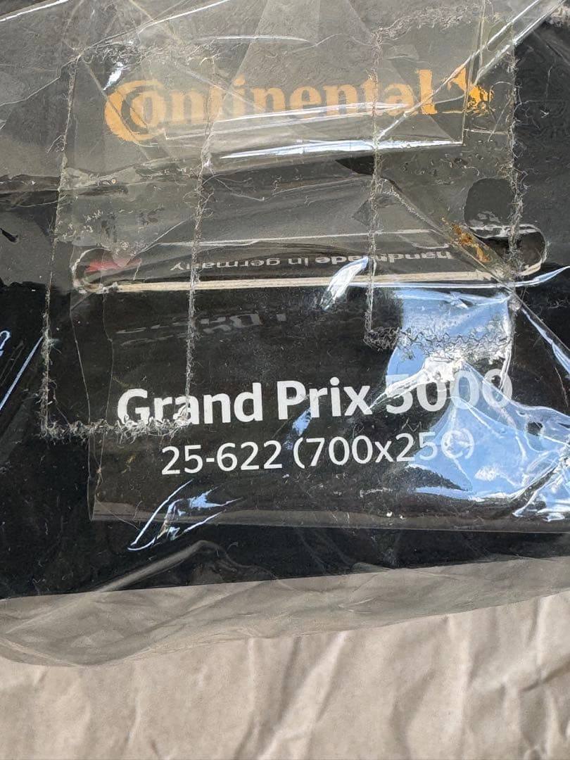 しろきやまさま専用 コンチネンタル　タイヤ 25-622 2本